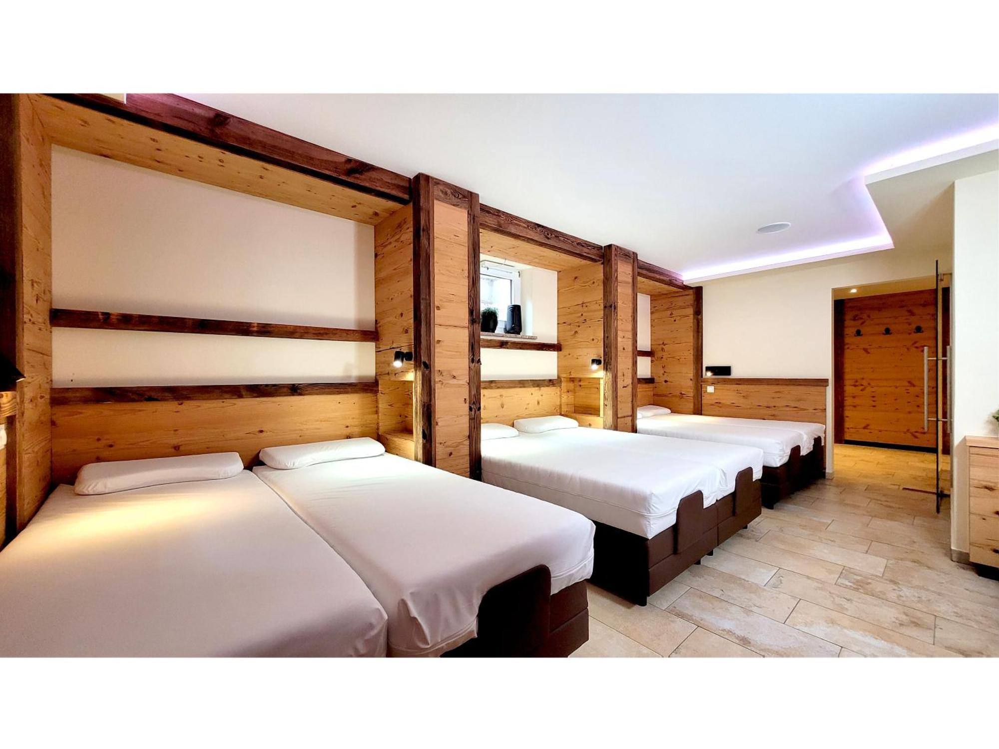 Aparthotel Bernhof Обертауерн Екстериор снимка